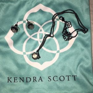 BUNDLE! Kendra Scott earring and necklace set.